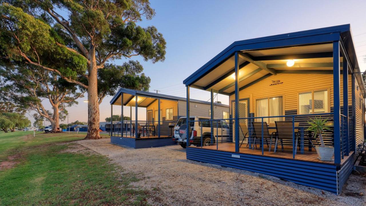 Lake Boga Caravan Park 外观 照片