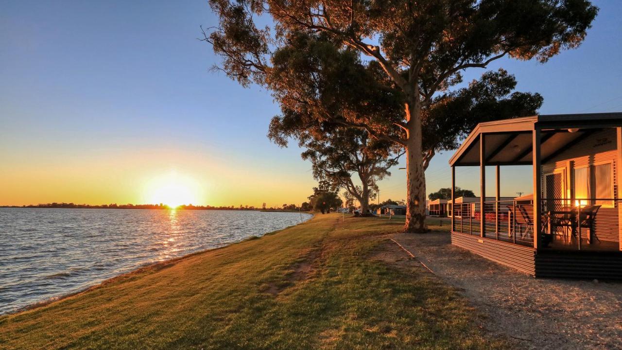 Lake Boga Caravan Park 外观 照片