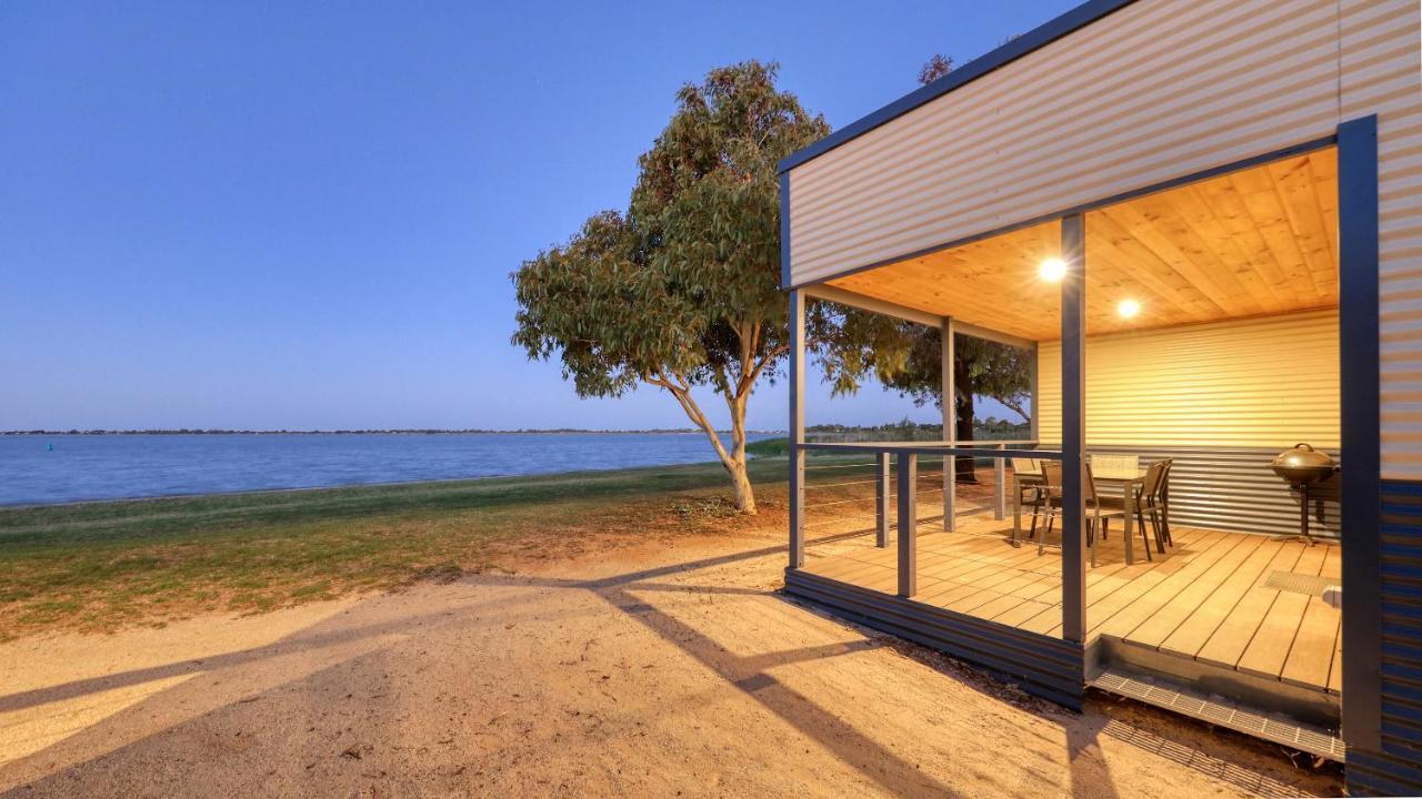Lake Boga Caravan Park 外观 照片