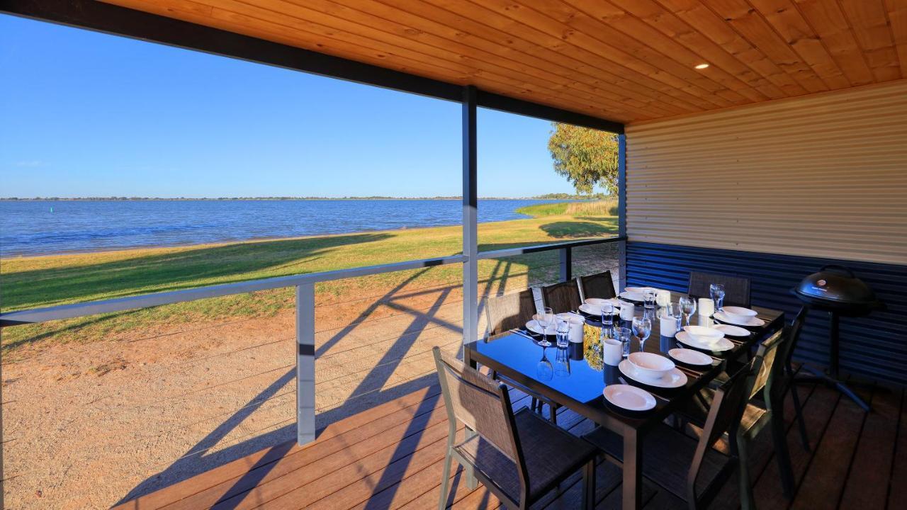 Lake Boga Caravan Park 外观 照片