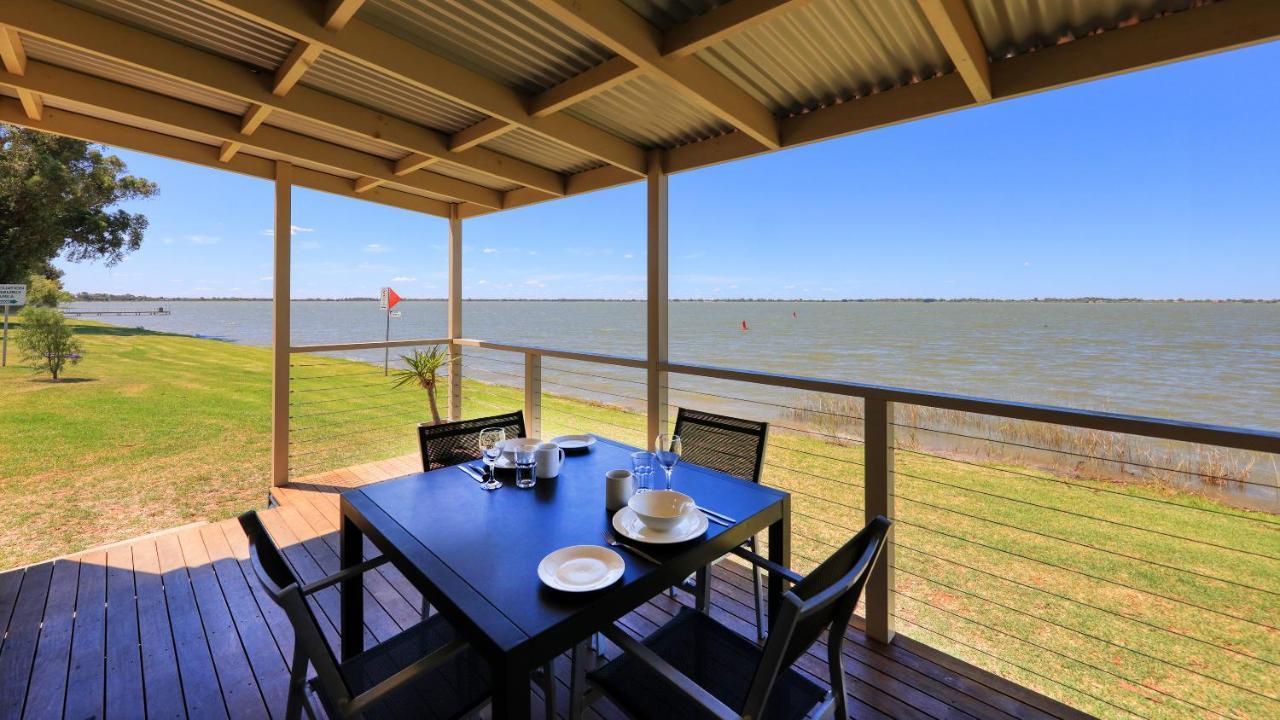 Lake Boga Caravan Park 外观 照片