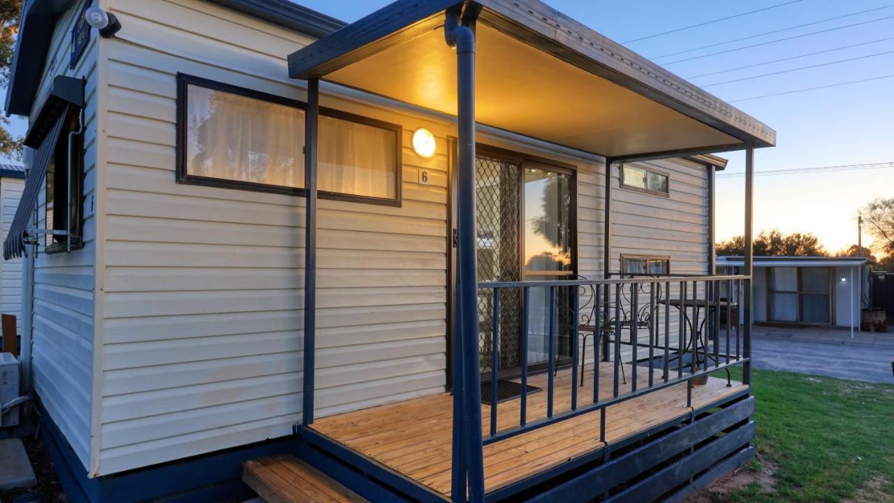 Lake Boga Caravan Park 外观 照片