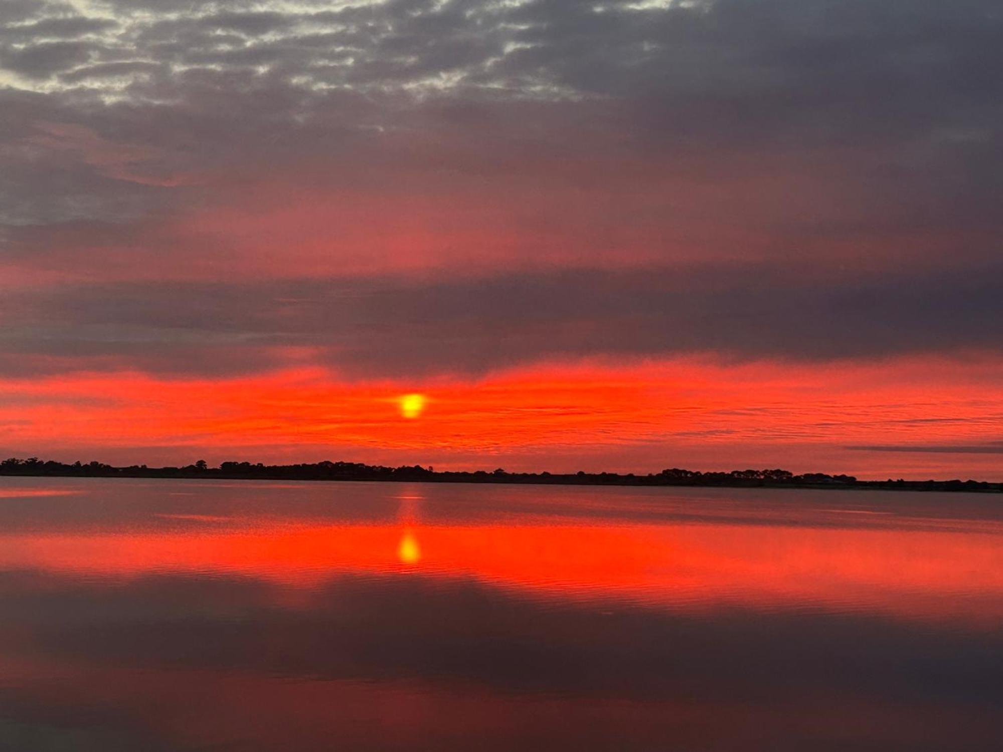 Lake Boga Caravan Park 外观 照片